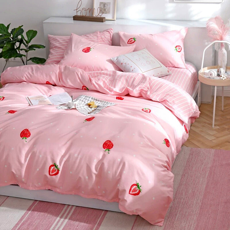 Kawaii Pink Strawberry Bedding Set – BlossomMemento