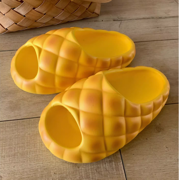 Sweet Bread Slippers PN5889