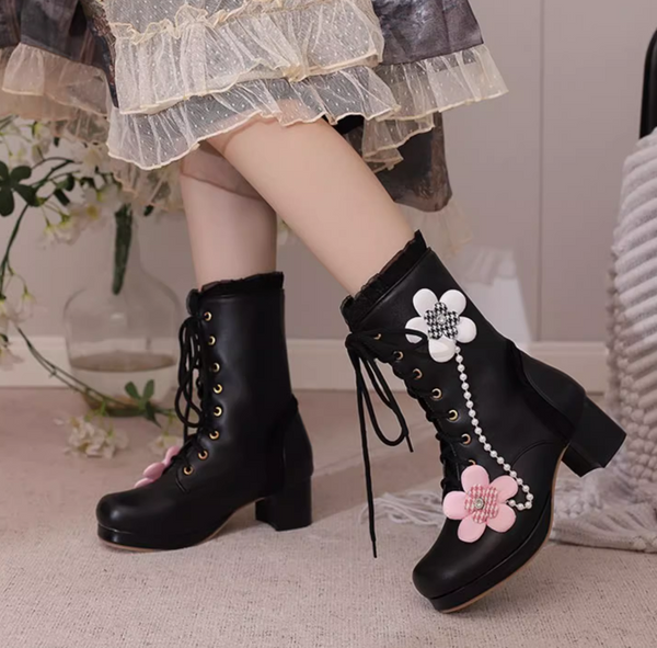 Pretty Flowers Boots PN6181