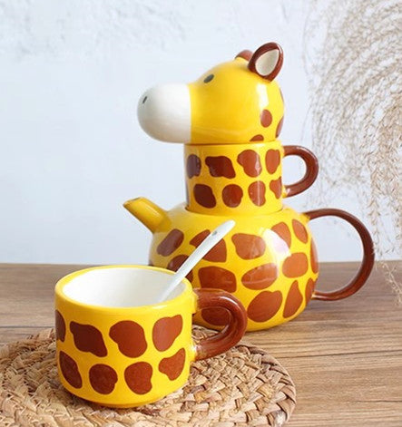 Lovely Giraffe Kettle PN6566