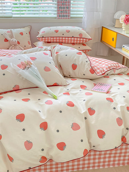 Pink Strawberry Bedding Set PN5206