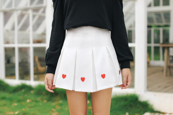 Fashion Embroidered Hearts Pleated Skirt PN2024