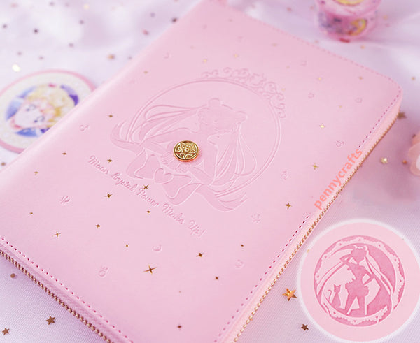 Sailor Moon Handbook PN1887