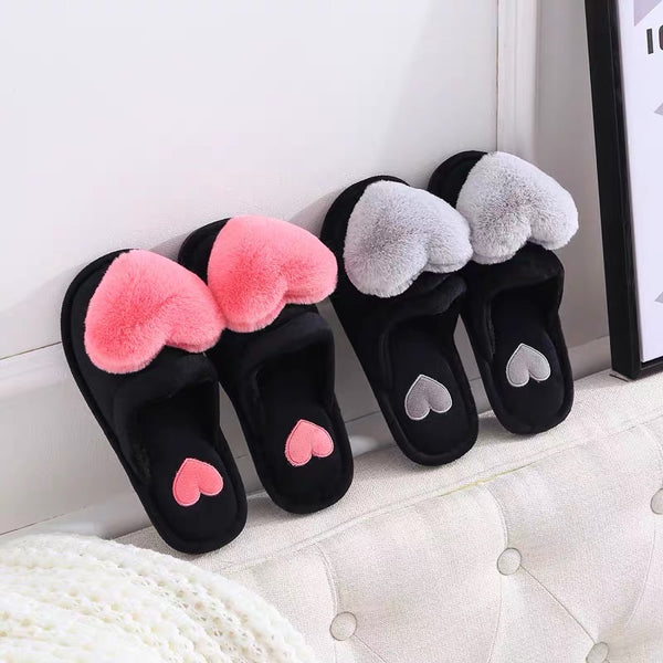 Cute Heart Slippers PN2928